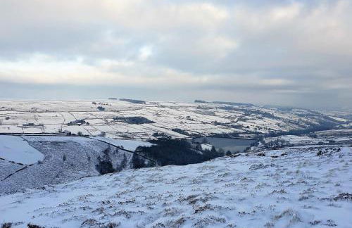 Bijou Cottage in Brontë Country with Wood-burning Stove & Hot Tub Spa - Foto 53