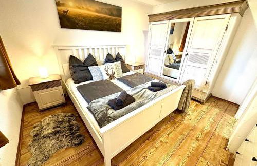 Gemütliches Alpenblick BERG-Bungalow + großer GARTEN + NETFLIX! - Foto 75