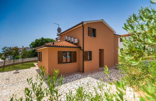 Villa Gloria, villa with heated pool - Foto 4