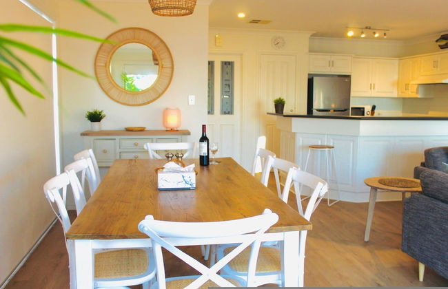 Vista Victor Harbor Beachfront Apartment no 4 - Photo 7