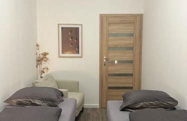 2Schlafenzimmer 5Betten Montuerwhonung - Foto 14