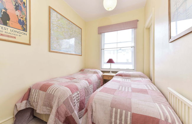 Smart 2 bedroom flat near Pimlico Tube - Photo 17