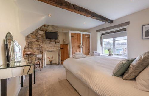 Westside Cottage, Newby Hamlet, Clapham, Yorkshire Dales National Park, Famous Three Peaks, Near The Lake District, Pets Are Welcome, Direct Parking in front of the Cottage & Guest Parking - Foto 50