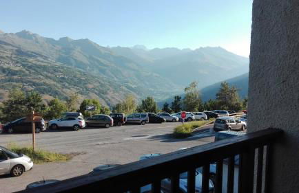 Appartement 5 personnes une chambre proche pistes balcon vue montagne Draps et serviettes non fournis Ménage à réaliser par le locataire - Foto 5