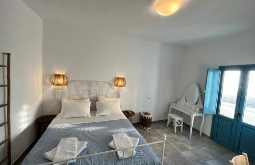 Sunset Paradise Oia - Photo 60