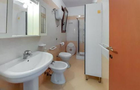 Cozy Home In Lendinuso With Wifi - Foto 24