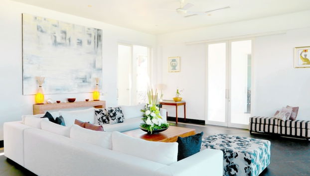 Coin salon dans le hall