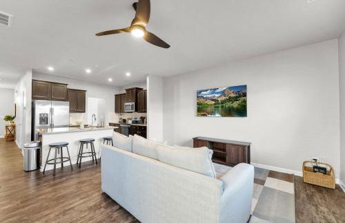 Peaceful 3BR near soccer park - Foto 1