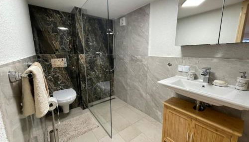 Schöne Ferienwohnung am Alpersbach in Hinterzarten - Foto 2