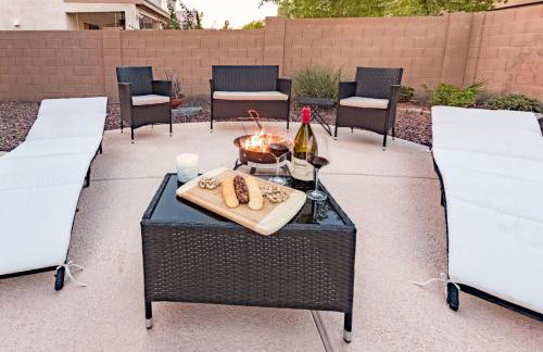 Desert Oasis Amazing Pool Waterfall Firepit Office - Foto 72