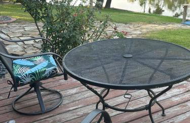 Private Lakefront Dock Firepit Yard Games - Foto 14