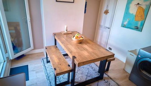 Unique 2BR in Gillingham Cinema Room Wi-Fi Parking - Foto 3