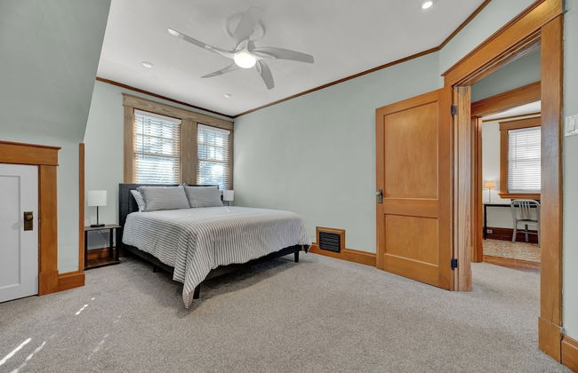 Oakley Square 3br Charmer - Total Walkability 3 Bedroom Home by RedAwning - Foto 4