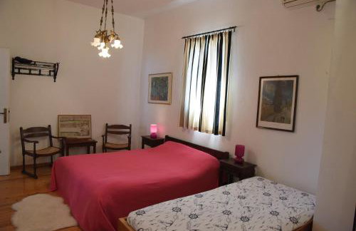 Kiveri Traditional Villa - Photo 16