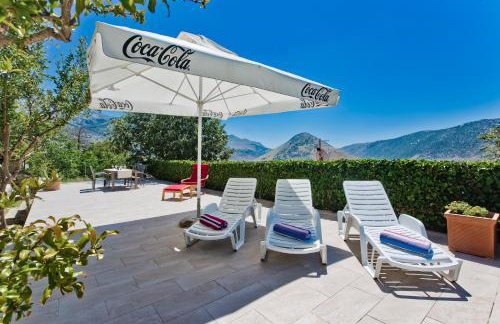Villa Don Dan, Private Pool, Sea Views Near Split - Photo 6