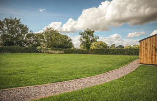 Rowan Lodge - Photo 10