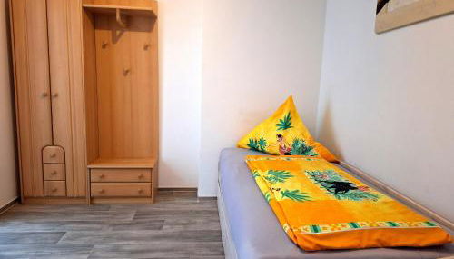 Pension Bernburg A² - Foto 5, wardrobe