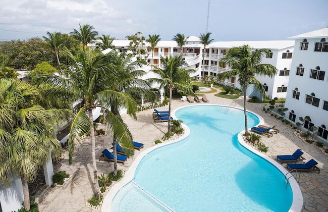 Ocean Palms Residences - Photo 42