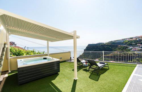 Casa Agrela by Rent2U, Lda Swimming Pool & Jacuzzi - Photo 34