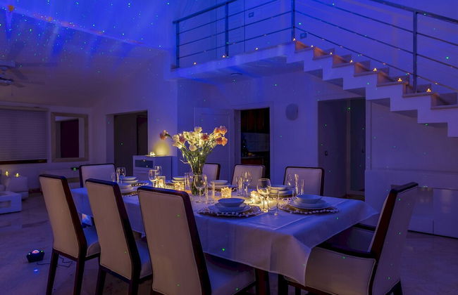 Beachfront 7BR Villa With Pool Maid Los Corales - Foto 73