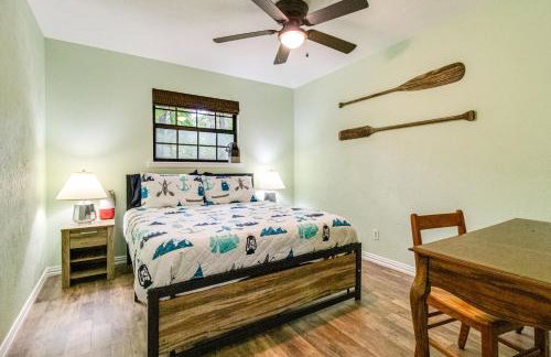 Cotter Home with Deck about 1 Mi to Big Spring Park! - Foto 19