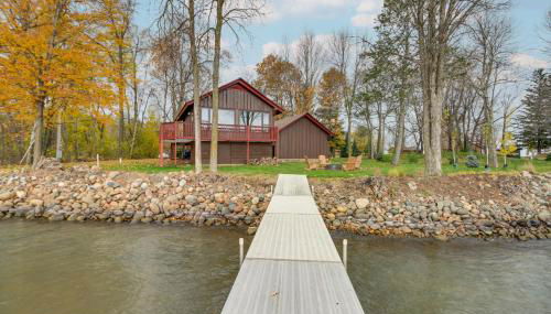 Mille Lacs Lake Retreat! Cabin with Private Dock - Foto 1