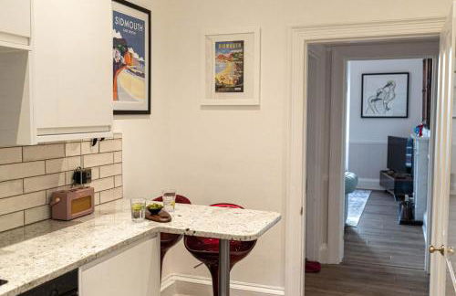 2 Claremont - Photo 35