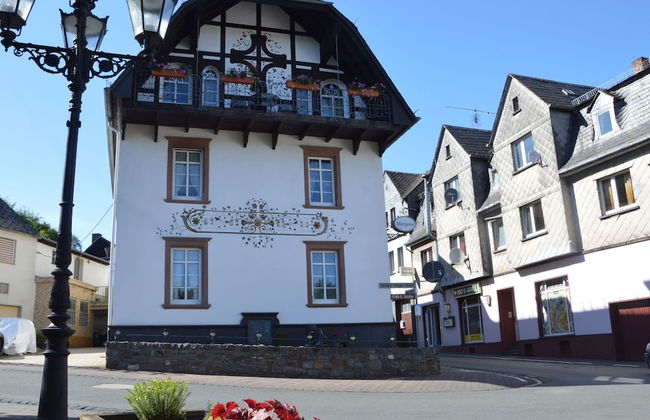 Beautiful Holdiday Home in Ulmen Near the Lake - Foto 32