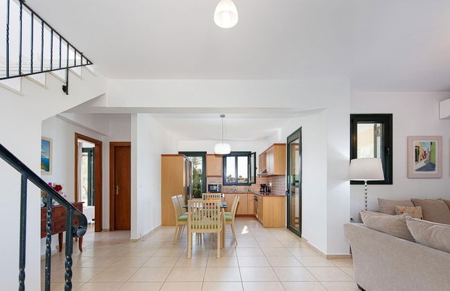 Villa Eleni in Pigianos Kampos - Photo 14