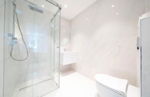 House on the Hill - Photo 6