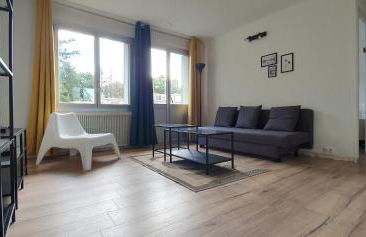 Appartement calme 3 chambres avec lit double Wifi - Parking facile - Foto 4