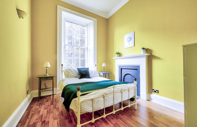 Alva - City Centre Apartment - Photo 4