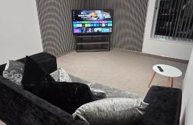 Modern 2-Bed High Spec Flat Apartment in Town Centre - Foto 5