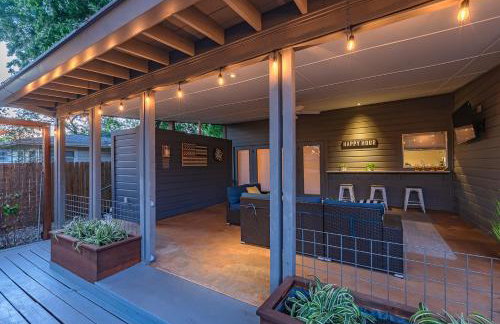 Serene POOL & Firepit in Stunning Home By Airport - Foto 69