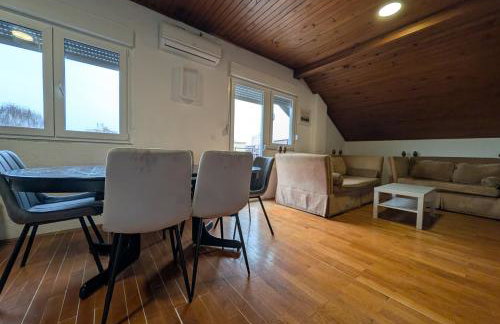 Spacious Condo w Terrace - Foto 8