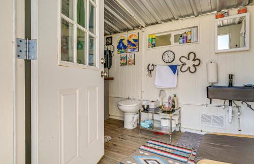 Tiny Town Cottages in Rodeo! 'Dog House' - Foto 12