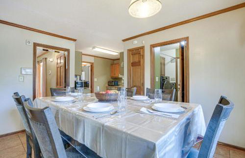 Lovely Fayetteville Home Deck and Fireplace! - Foto 7