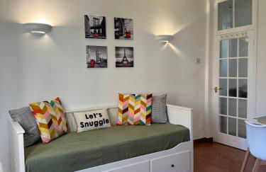 Vauxhall, river Thames, Big Ben Retreat, Central London family Stay - Photo 10