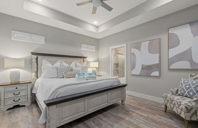 Charming 3/2 Beach House w/ Pool & Golf Cart Included - 1 Min Walk to Beach - Foto 9