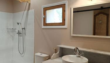 Au Cœur du Pays des Sorgues - Foto 2