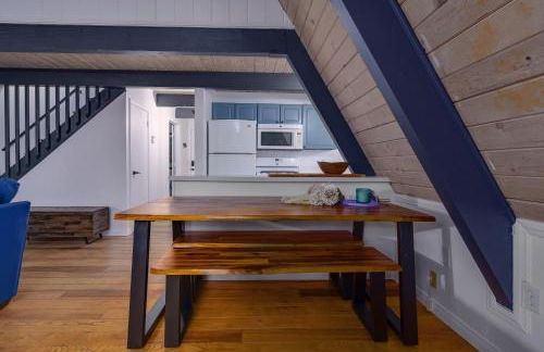 Hot Tub-EV-Kid Friendly-Arcade Game-BBQ-Fire Pit - Photo 16