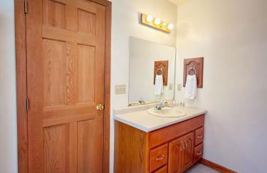 Overlook Poolside Getaway With Seasonal Pool - Foto 30