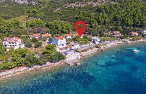 Bella Perna Beachfront Apartments - Photo 11