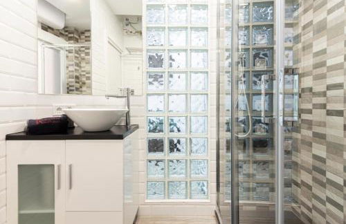 Madrid Río Apartment - Photo 33