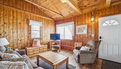 Sunnyside 2BR 1BA Relaxing Lakefront Retreat - Foto 2