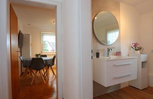 Apartment Donau-Quelle in Rietheim by Interhome - Foto 1