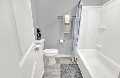 The Dolphin Watch Near the Beach in FWB - Unit 7 - Photo 4