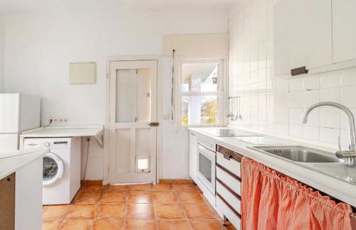 Casa con Jardín Enorme y Vistas Espectaculares Cerca de Pechon - Foto 26