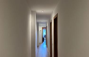 Frente al puerto y junto a la playa del Arenal - Foto 39