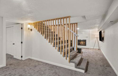 Beautiful 3 story villa with room for 17 people - outdoor POOL and indoor SAUNA - Foto 45